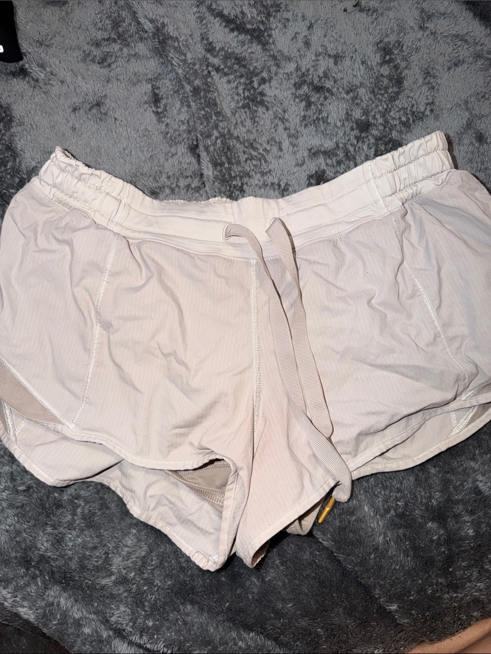 Size 6 hottie hot shorts